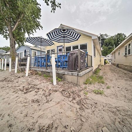 Sunny, Modern Waterfront Cottage With Grill In Erie! Exterior photo