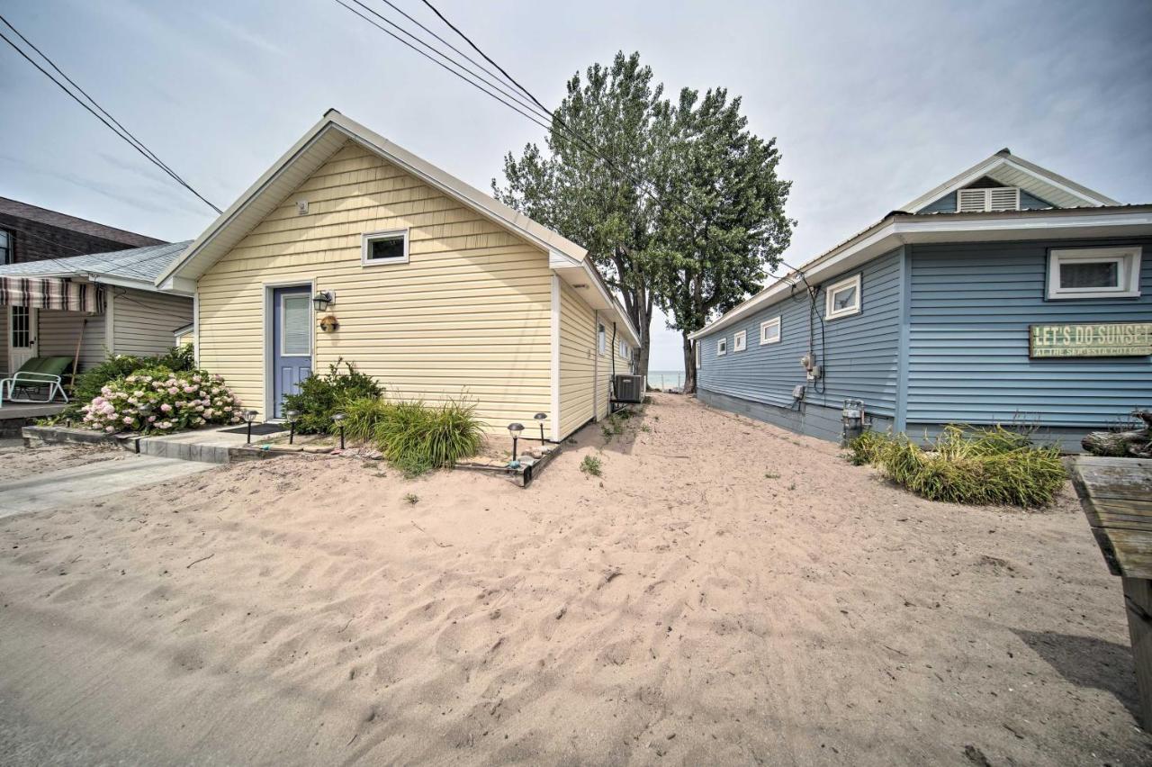 Sunny, Modern Waterfront Cottage With Grill In Erie! Exterior photo