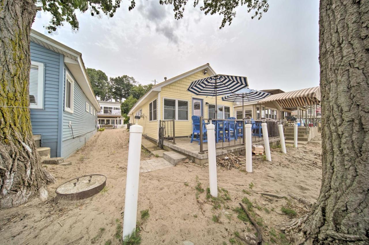 Sunny, Modern Waterfront Cottage With Grill In Erie! Exterior photo