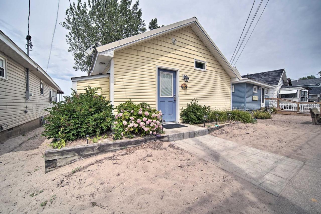 Sunny, Modern Waterfront Cottage With Grill In Erie! Exterior photo